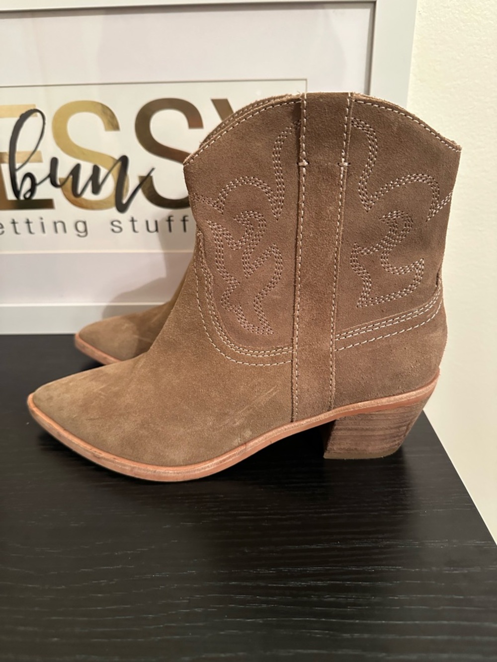 Dolce vita western Suede Western Ankle Boots - Taupe
